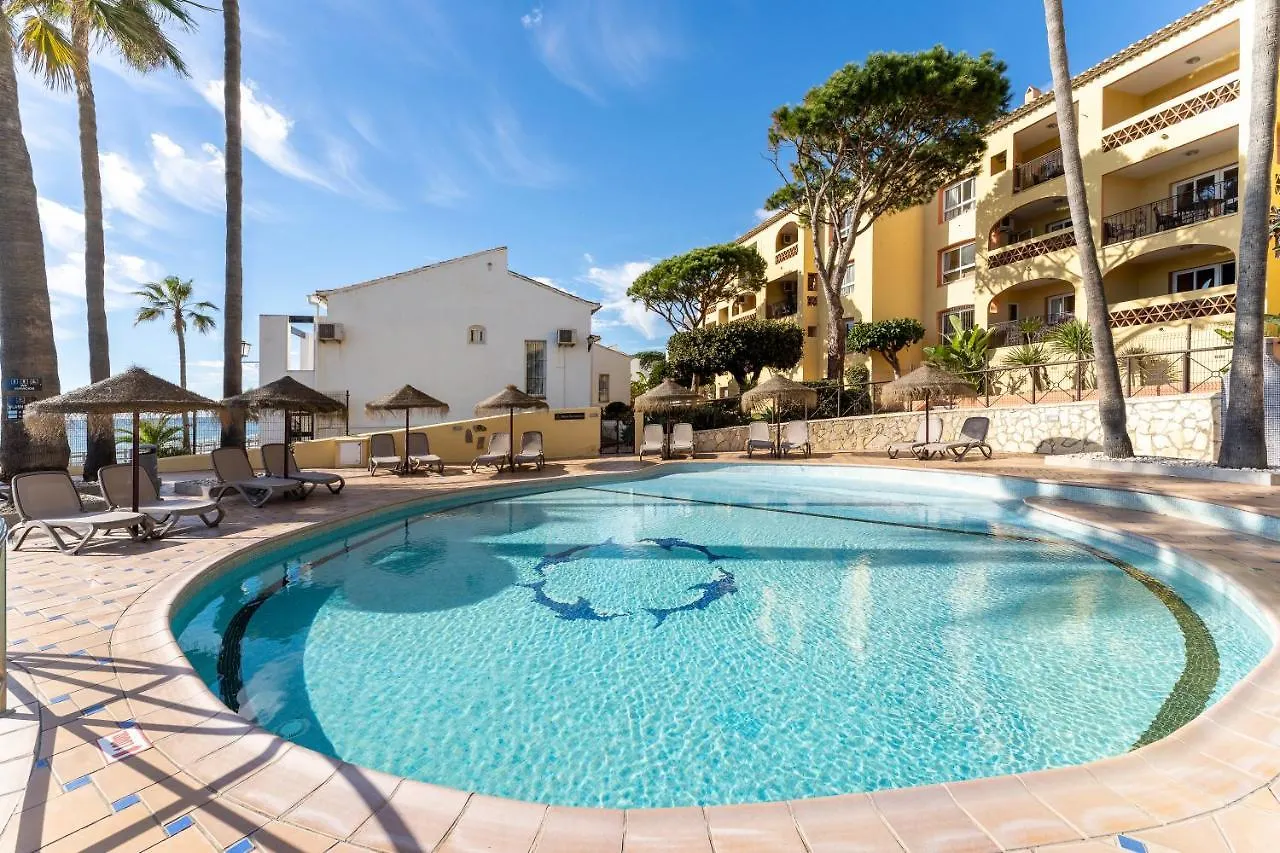 Sea Front Beach House Macarena D Marbella