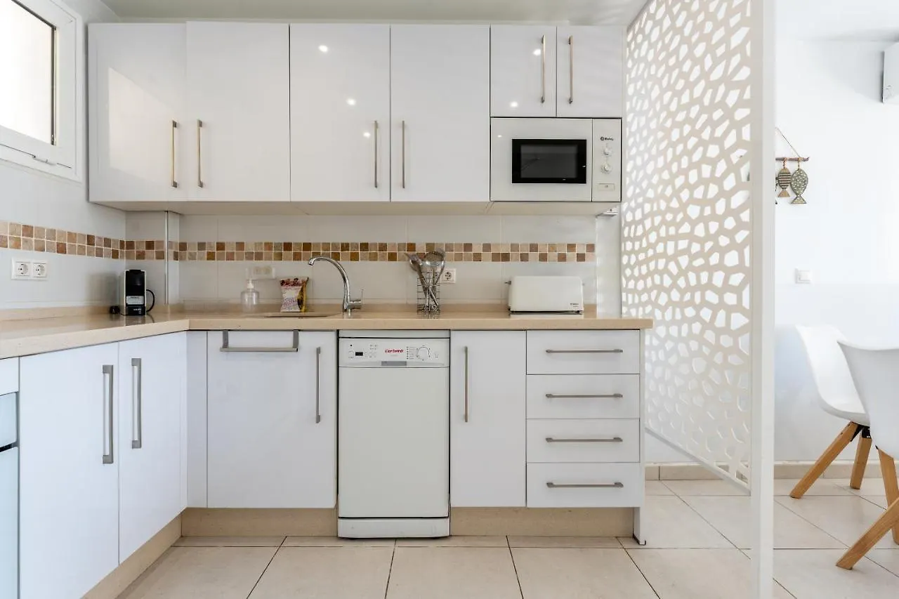 Holiday home Sea Front Beach House Macarena D Marbella