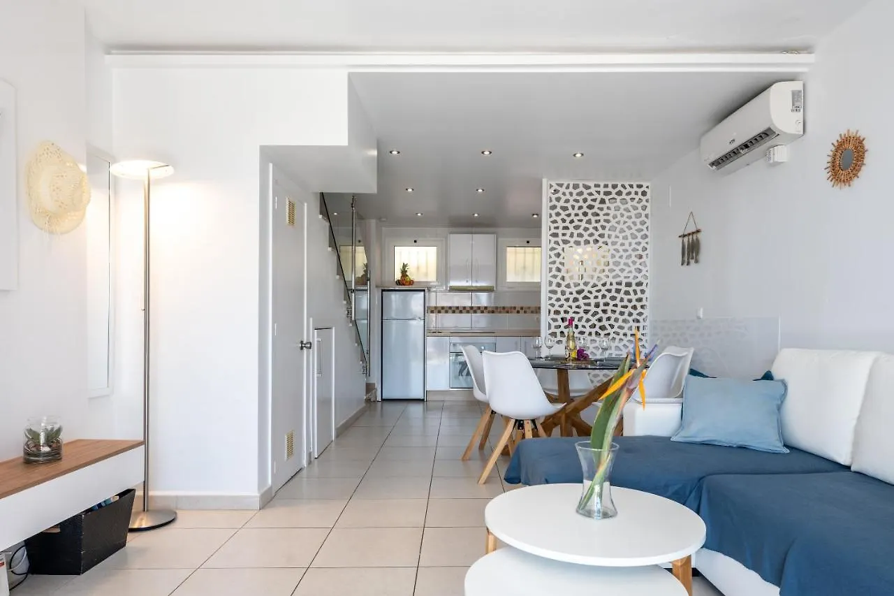 Sea Front Beach House Macarena D Marbella Holiday home